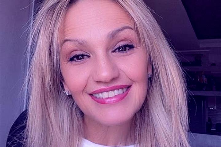 Mia, 21 — Escort in Cottanello, Italy