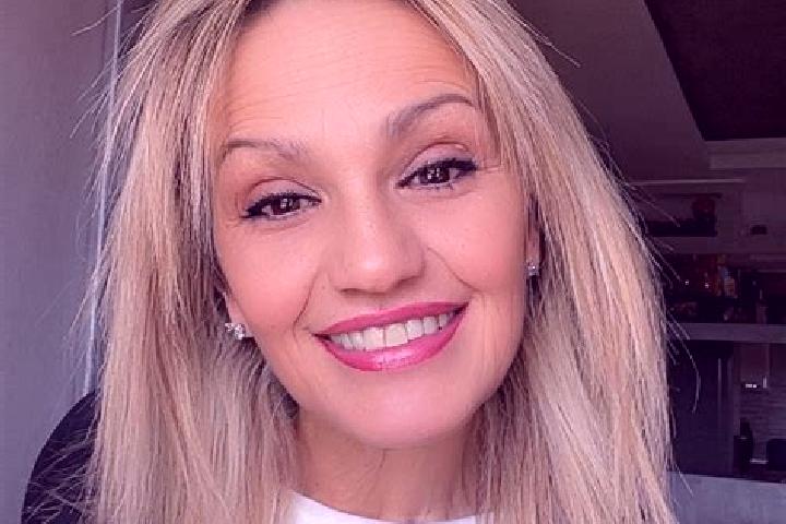Mia, 21 — Escort in Eckelrade, Netherlands