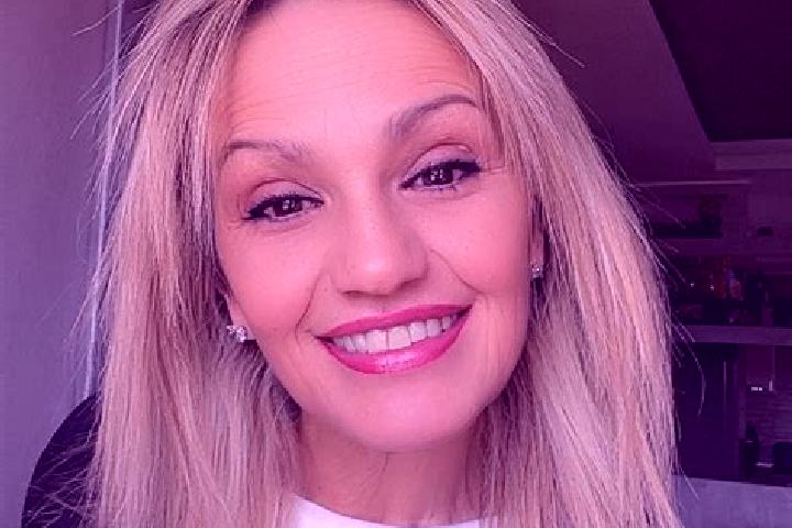 Mia, 21 — Escort in Glanegg, Austria