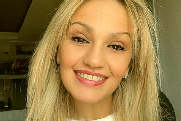 Mia, 21 — Escort in Grabersdorf, Austria