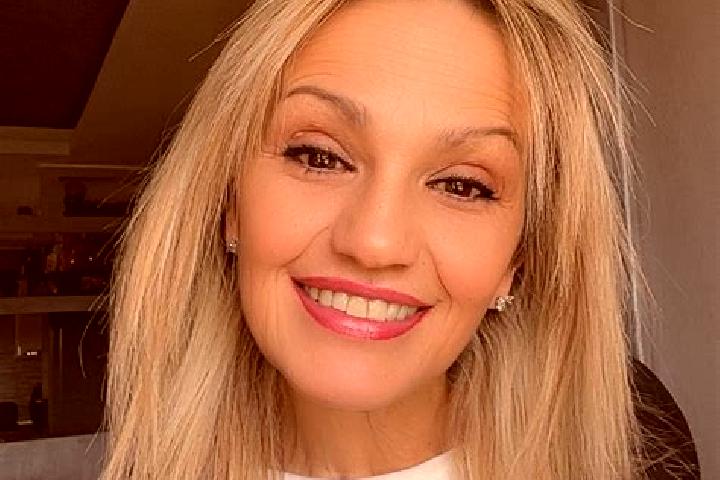Mia, 21 — Escort in Ioanis, Romania