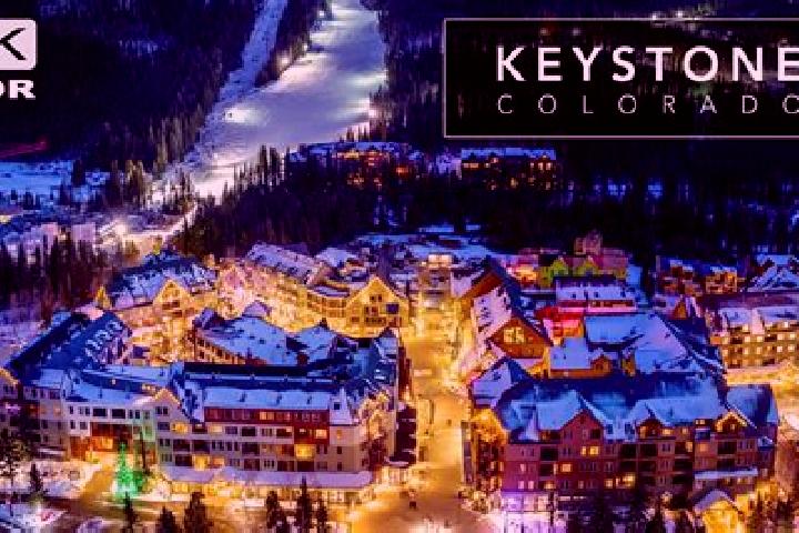 Mia, 21 — Escort in Keystone Village, Canada