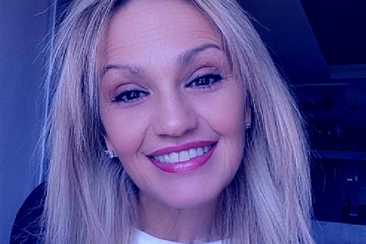 Mia, 21 — Escort in Kirchseelte, Germany