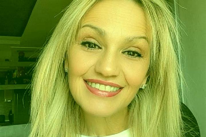 Mia, 21 — Escort in Linksmakalnis, Lithuania