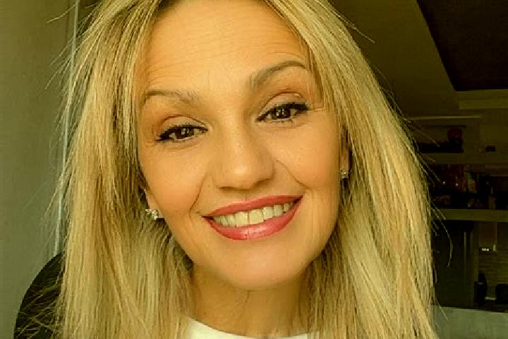 Mia, 21 — Escort in Milikov, Czech Republic