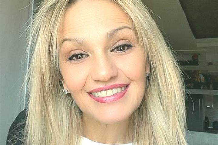Mia, 21 — Escort in Molodizhne, Ukraine