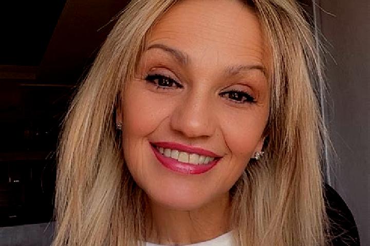 Mia, 21 — Escort in Niederlenz, Switzerland