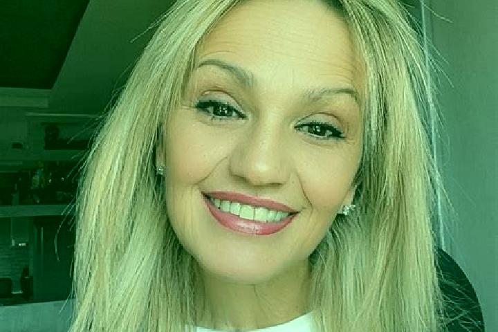 Mia, 21 — Escort in Reggane, Algeria
