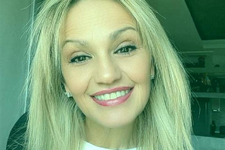 Mia, 21 — Escort in Rouchovany, Czech Republic