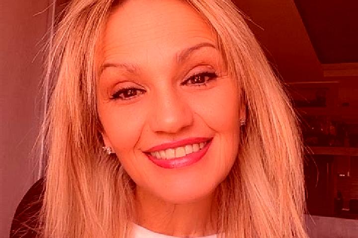 Mia, 21 — Escort in Sant Quirze Safaja, Spain