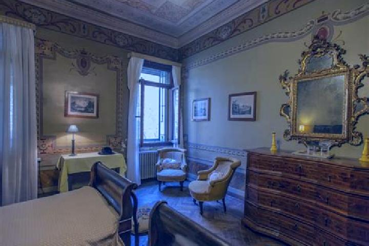 Mia, 21 — Escort in Villa Bartolomea, Italy