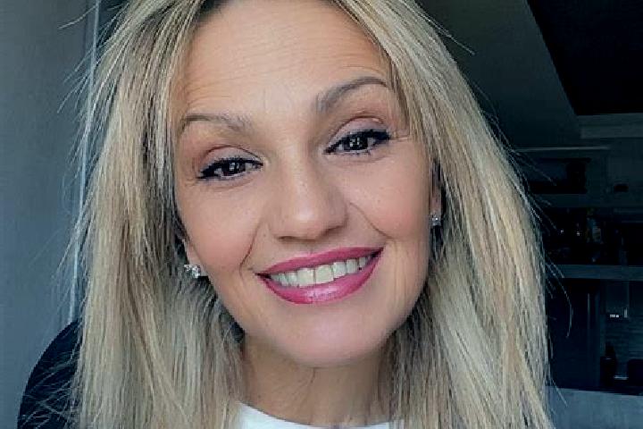 Mia, 21 — Escort in Vinovo, Italy