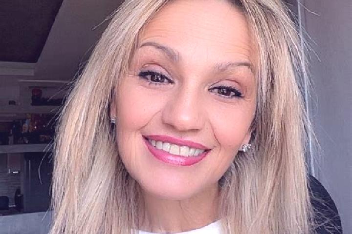 Mia, 21 — Escort in Vrbatky, Czech Republic