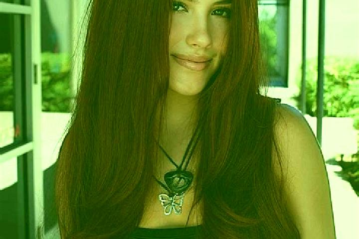 Mia, 22, a auburn dark-eyed mediterranean companion based in Baltazarivka. Offering Couples, Duos, GFE. Available for incall and outcall, day and evening dates.