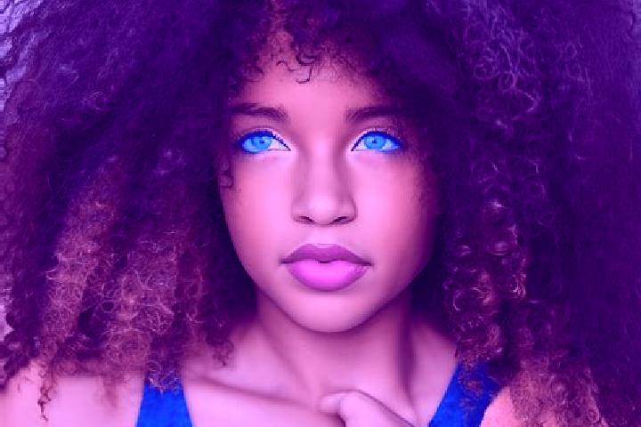 Mia, 22, a black blue-eyed ebony companion based in Adjamene. Offering Fetish, Overnight, Tantra, Party Girl. Available for incall and outcall, day and eveni...