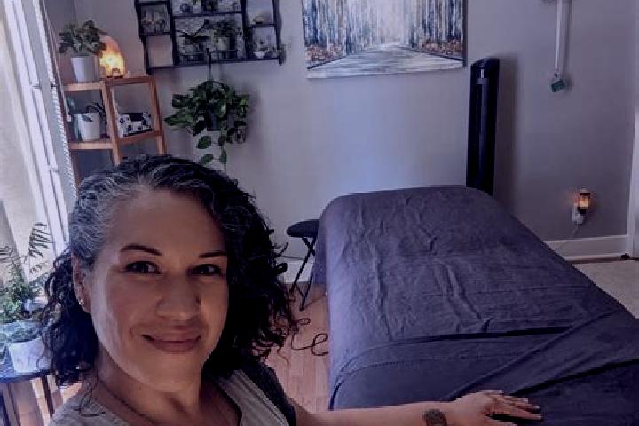 Mia, 22, a black brown-eyed mixed companion based in Holwierde. Offering Massage, A-Level, GFE. Available for incall and outcall, day and evening dates.
