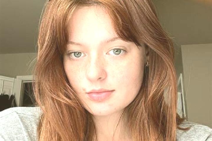Mia, 22, a red grey-eyed caucasian companion based in Heishantou. Offering Duos, CIM, GFE. Available for incall and outcall, overnight bookings available.