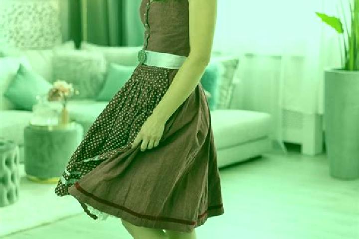 Mia, 22 — Escort in Greimerath, Germany