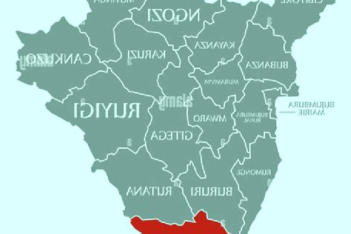 Mia, 22 — Escort in Makamba, Burundi