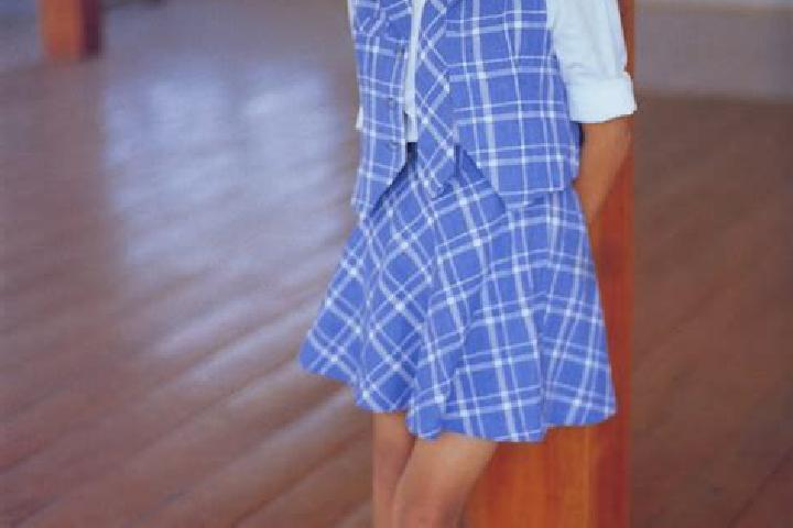 Mia, 22 — Escort in Otomo, Japan