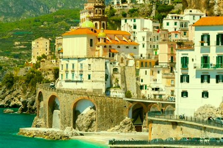 Mia, 22 — Escort in Penna, Italy