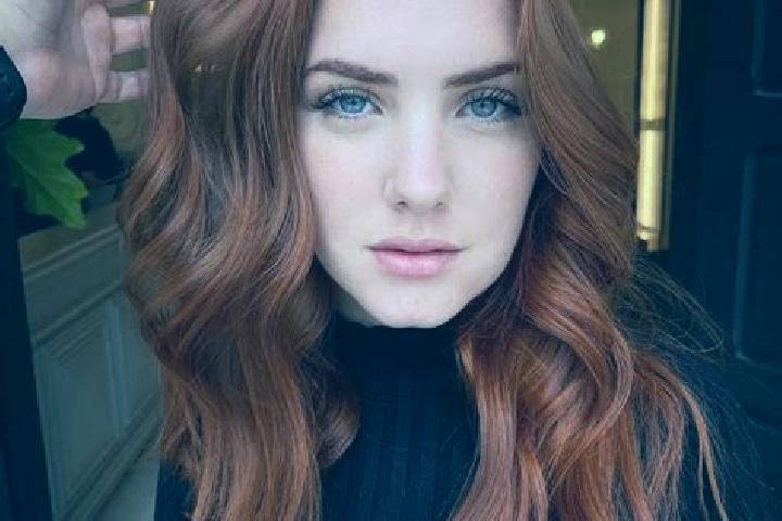 Mia, 23, a auburn blue-eyed mediterranean companion based in Heigou. Offering BDSM, Girlfriend Experience, Roleplay, GFE. Available for incall and outcall, o...