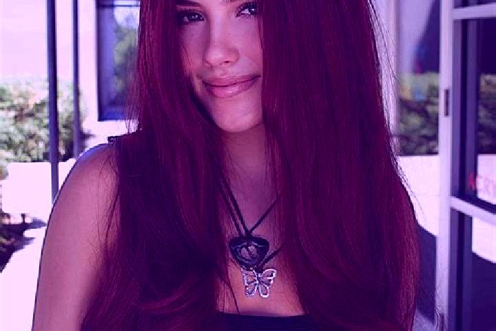Mia, 23, a auburn dark-eyed asian companion based in Karkan. Offering Dinner Date, Couples, 69. Available for incall and outcall, overnight bookings available.
