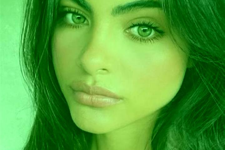 Mia, 23, a black dark-eyed european companion based in Komchen. Offering Striptease, Erotic Massage, CIM, Massage. Available for incall and outcall, overnigh...