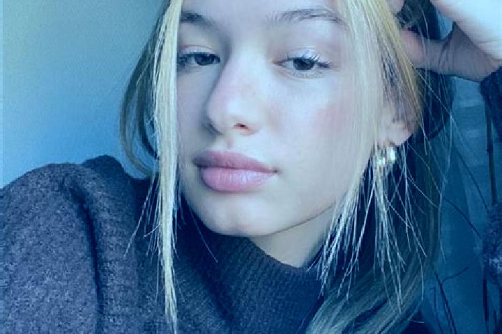 Mia, 23, a blonde brown-eyed caribbean companion based in Argusto. Offering GFE, Girlfriend Experience, CIM, Domination. Available for incall and outcall, da...