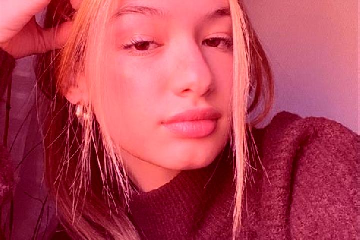 Mia, 23, a blonde brown-eyed mixed companion based in Bruunshab. Offering 69, Overnight, Roleplay. Available for incall and outcall, overnight bookings avail...