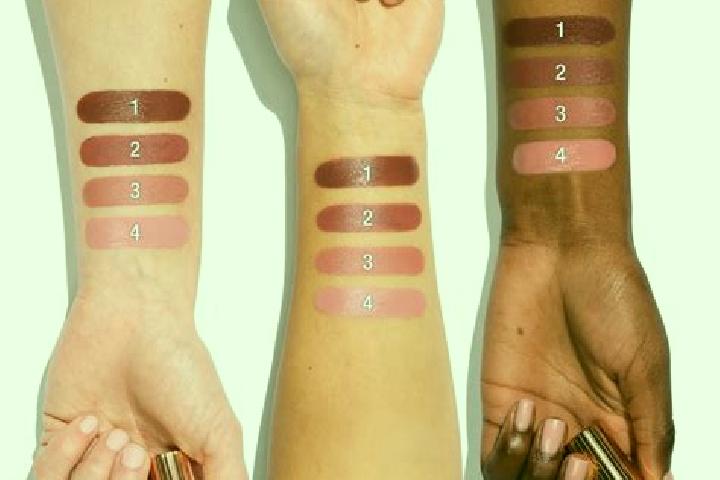 Mia, 23, a chestnut dark-eyed slavic companion based in Floyon. Offering Deep French Kissing, Duos, BDSM. Available for incall and outcall, day and evening d...