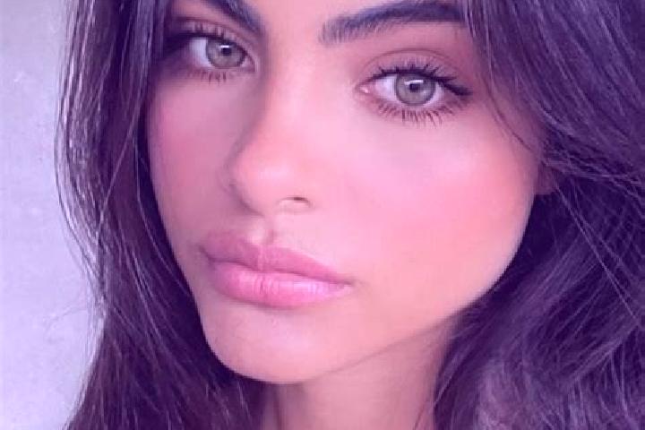 Mia, 23, a dark blonde amber-eyed indian companion based in Paasdorf. Offering Couples, OWO, Striptease, GFE. Available for incall and outcall, day and eveni...