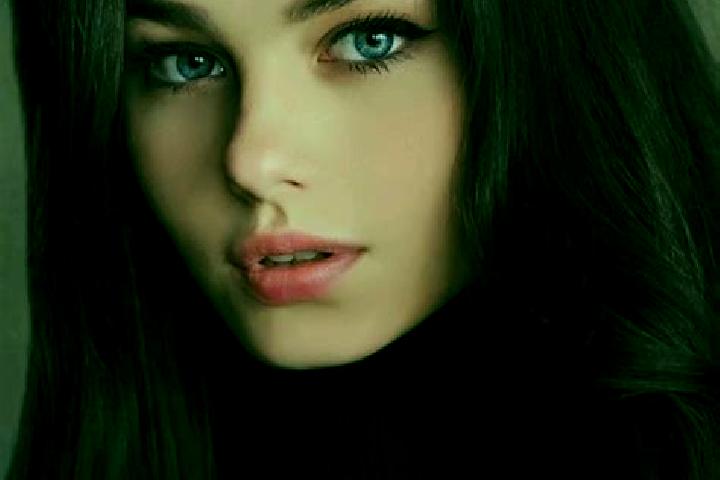 Mia, 23, a red grey-eyed slavic companion based in Jonai Bazar. Offering BDSM, Deep French Kissing, Striptease, Travel Companion. Available for incall and ou...