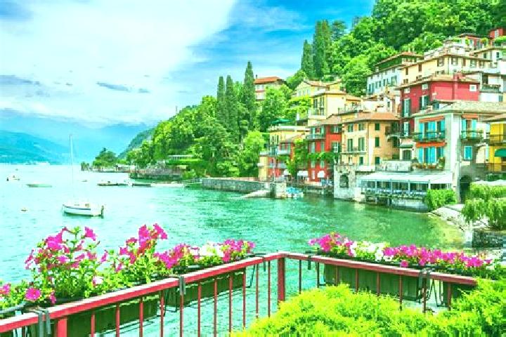 Mia, 23 — Escort in Bovolone, Italy