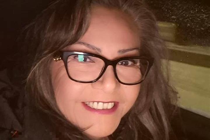 Mia, 23 — Escort in Colville Street, Canada