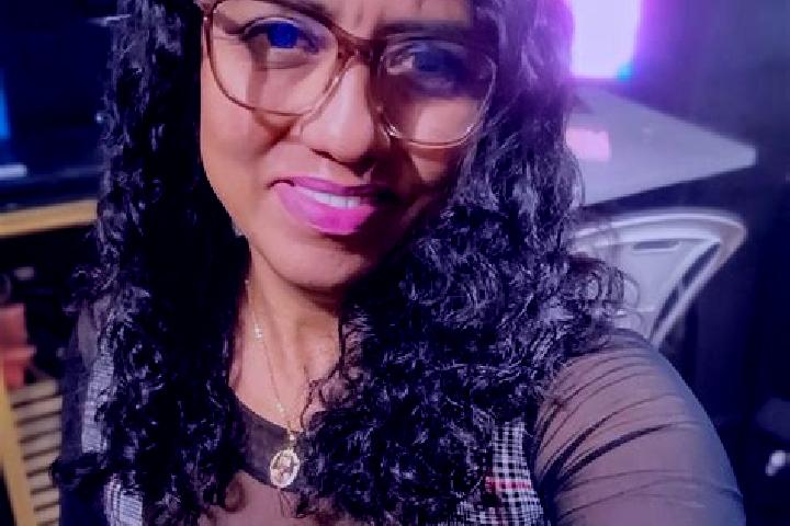 Mia, 23 — Escort in Perales, Mexico