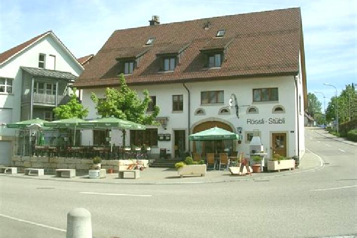 Mia, 23 — Escort in Zeihen, Switzerland