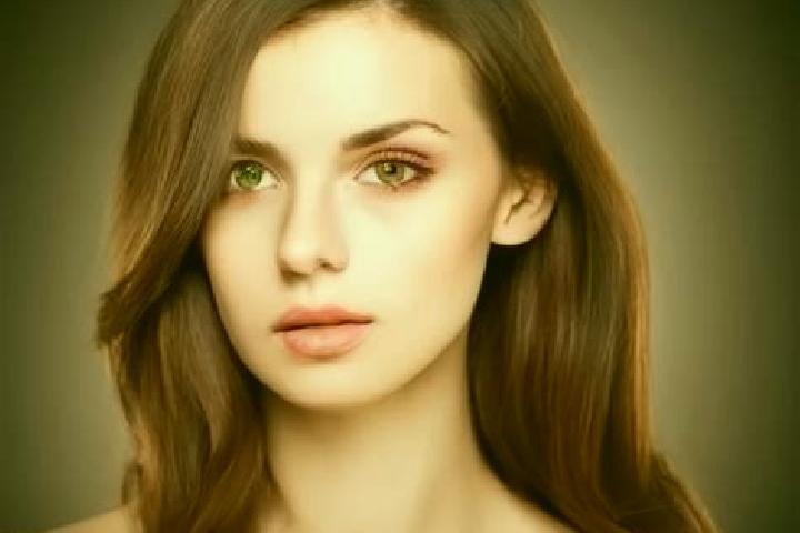 Mia, 24, a auburn amber-eyed european companion based in Groserea. Offering Party Girl, GFE, Duos. Available for incall and outcall, day and evening dates.