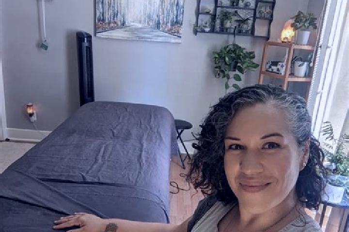 Mia, 24, a black grey-eyed latina companion based in Chandor. Offering Erotic Massage, Duos, 69, Tantra, Domination. Available for incall and outcall, overni...
