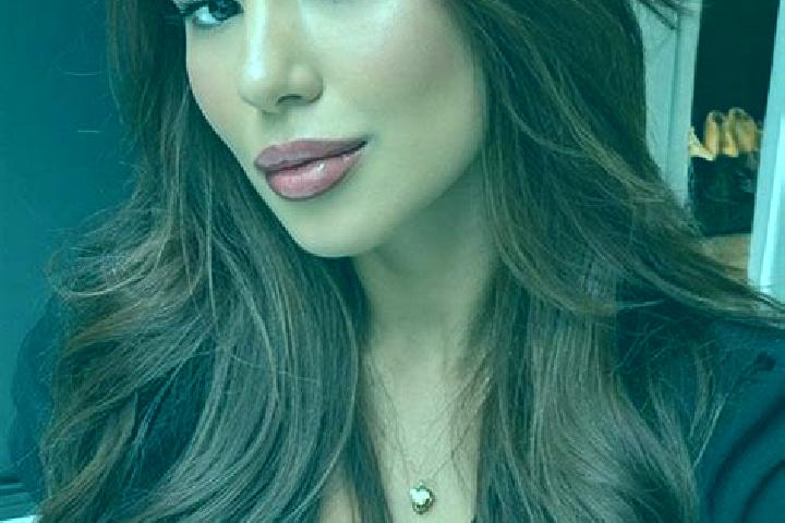Mia, 24, a chestnut brown-eyed latina companion based in Azuga. Offering Massage, Prostate Massage, Erotic Massage, GFE. Available for incall and outcall, ov...