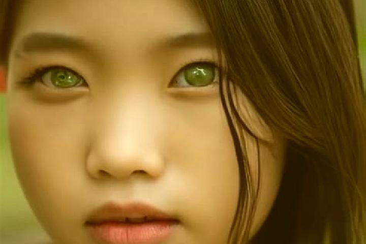 Mia, 24, a chestnut green-eyed asian companion based in Stari Banovci. Offering BDSM, CIM, Prostate Massage. Available for incall and outcall, day and evenin...