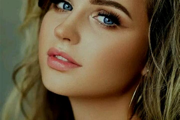 Mia, 24, a dark blonde blue-eyed middle eastern companion based in Uehrde. Offering Overnight, Party Girl, Massage, A-Level, GFE. Available for incall and ou...