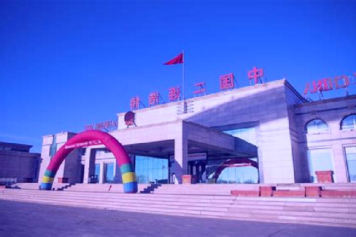 Mia, 24 — Escort in Erenhot, China