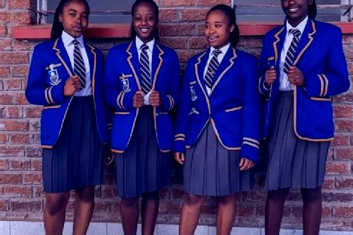 Mia, 24 — Escort in Filabusi, Zimbabwe