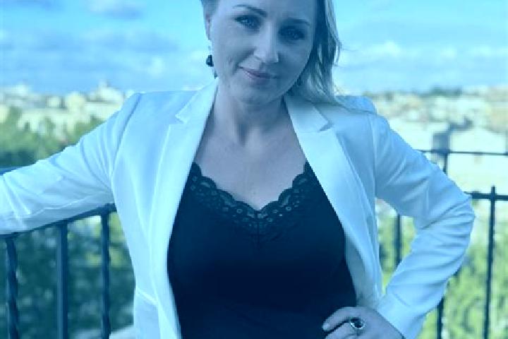 Mia, 24 — Escort in Krzywcza, Poland