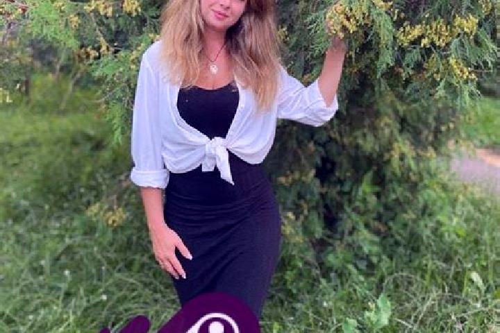 Mia, 24 — Escort in Lokhvytsya, Ukraine