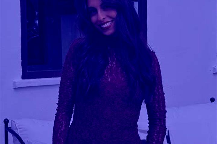Mia, 24 — Escort in Villanueva de Gomez, Spain