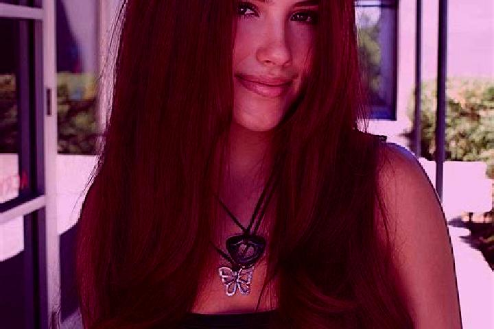 Mia, 25, a auburn dark-eyed indian companion based in Lebedynske. Offering Couples, Domination, Erotic Massage, Roleplay, Duos. Available for incall and outc...