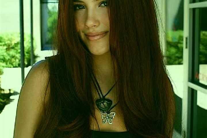 Mia, 25, a auburn dark-eyed slavic companion based in Cerrillos de Diaz. Offering 69, Overnight, Domination, Fetish. Available for incall and outcall, overni...