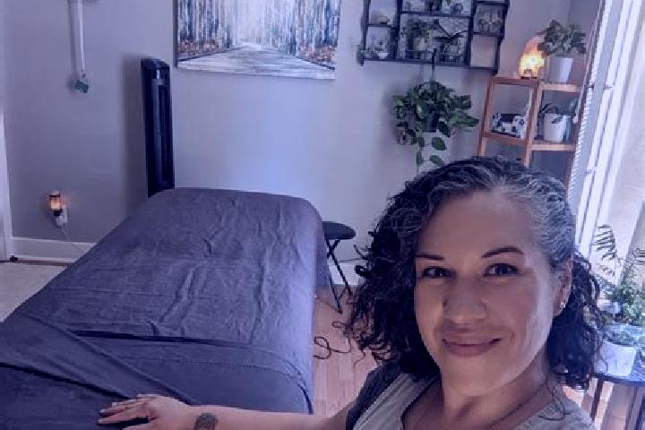 Mia, 25, a black brown-eyed latina companion based in Wangdue Phodrang. Offering A-Level, Prostate Massage, Girlfriend Experience, Dinner Date. Available for...